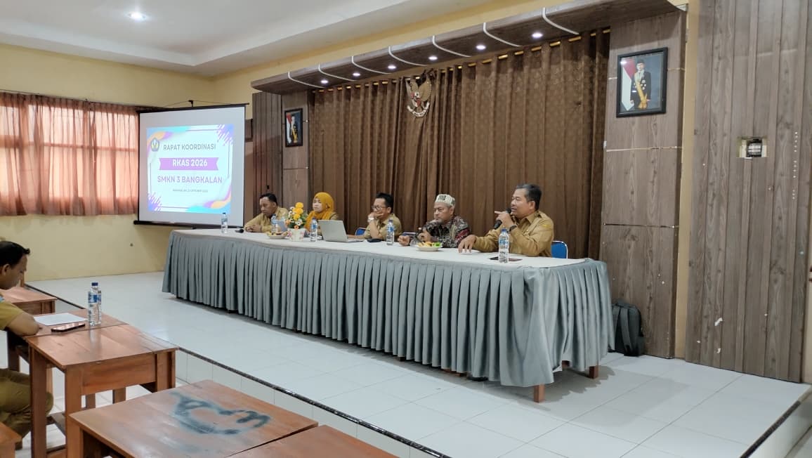 SMKN 3 Bangkalan Gelar Rapat RKAS Bersama Kepala Sekolah dan Tim Manajemen Sekolah